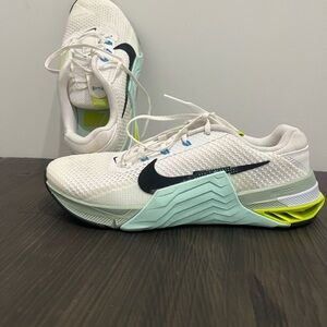 Nike Metcon White Mint & Black Training Shoes with Neon Yellow Accent
